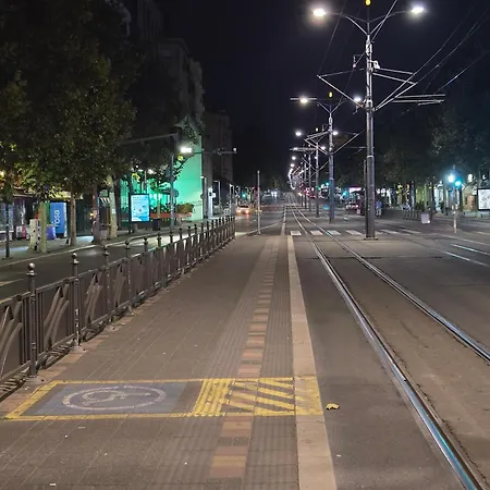 Angelina 03. 公寓 *