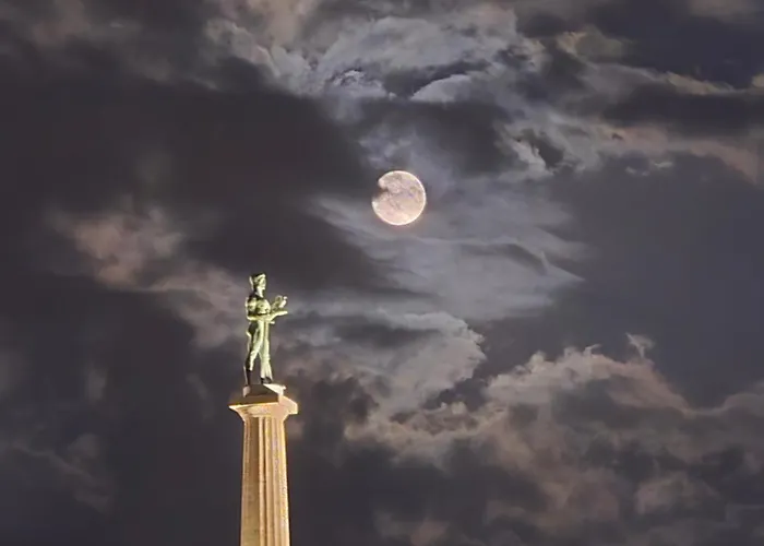 Angelina 03. Belgrád